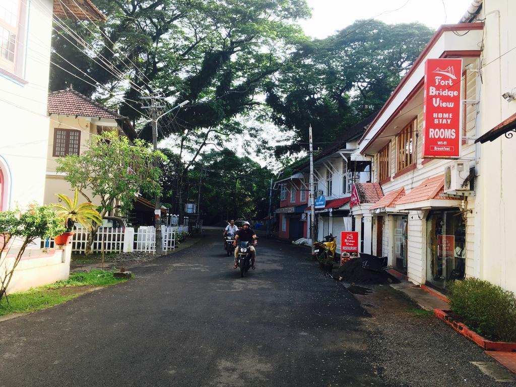 Fort Bridge View Kochi Luaran gambar